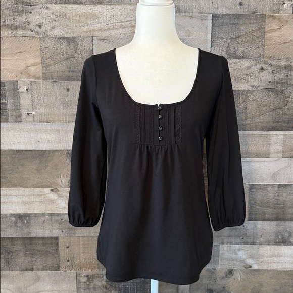LOFT Tops - LOFT Scoop Neck Top